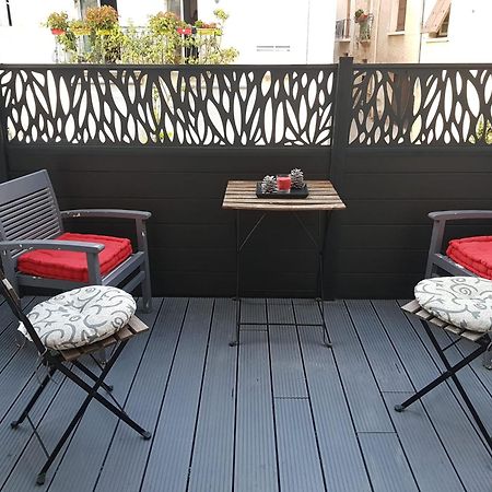Spacious Town House With Balcony Montagnac  Esterno foto